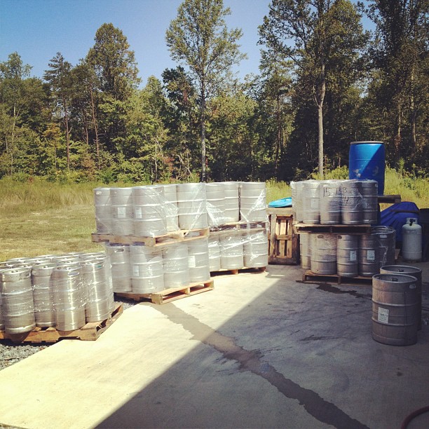 Time to clean some kegs...and have a few beers to boost morale!! #thinktaste