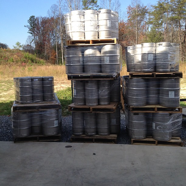 Empty kegs back from Charleston... Time to clean!