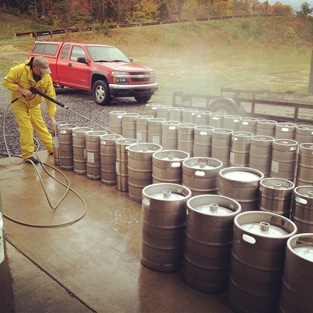 We've hired the Gordon's Fisherman to clean our kegs!