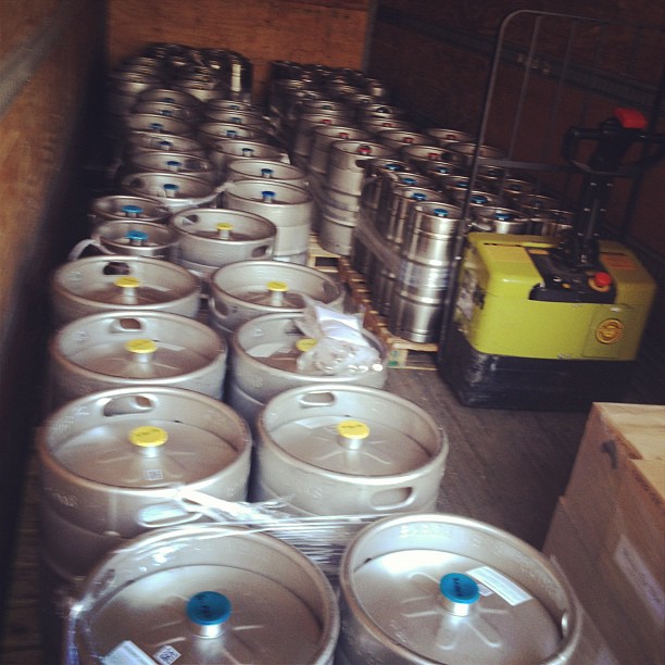 A full load of kegs and bottles heading to thirsty drinkers in Charleston!